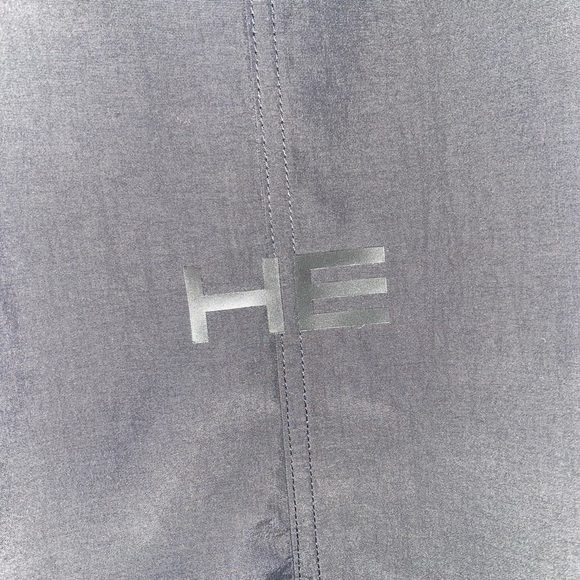 Heliot Emil Gray Nylon Cargo Ski 🎿 Pants Men’s Size 48 w glow in the dark logos - Picture 4 of 16